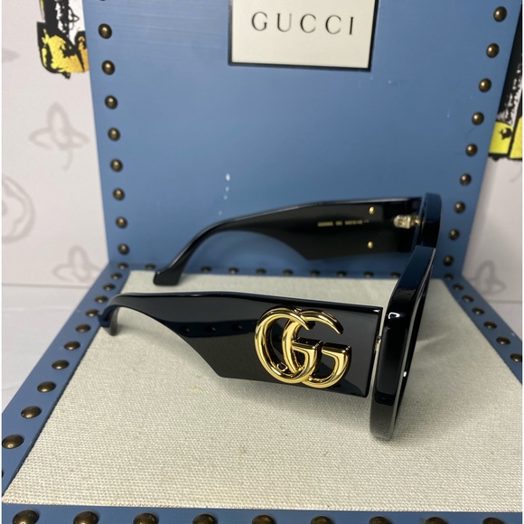 GUCCI Grey Geometric Ladies Sunglasses
GG0956S 003 54 - Picture 11 of 14
